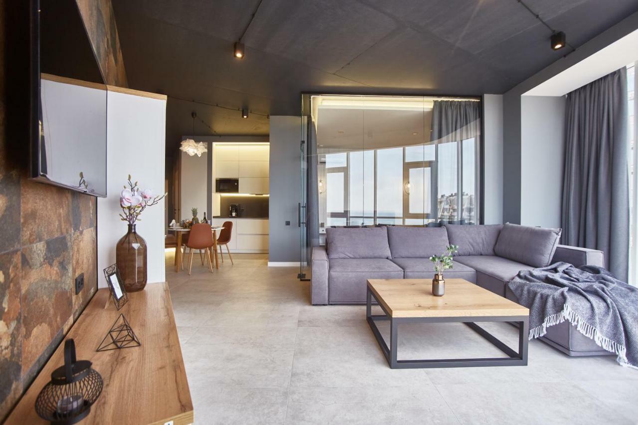 Gagarin Plaza Luxury Sea View Apartments Одеса Екстер'єр фото