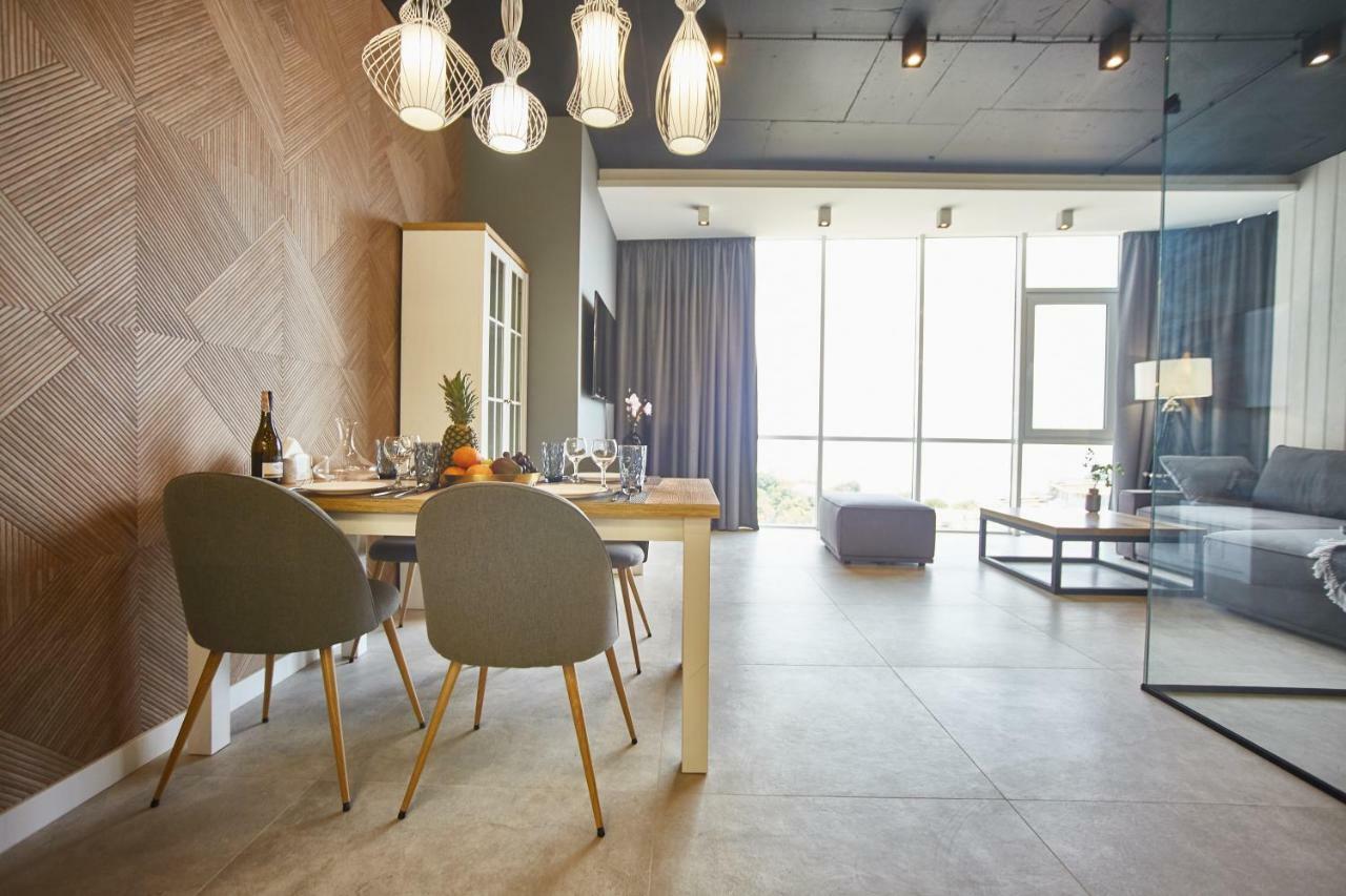 Gagarin Plaza Luxury Sea View Apartments Одеса Екстер'єр фото