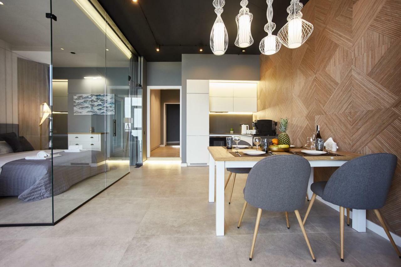 Gagarin Plaza Luxury Sea View Apartments Одеса Екстер'єр фото