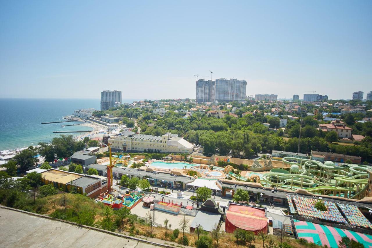 Gagarin Plaza Luxury Sea View Apartments Одеса Екстер'єр фото