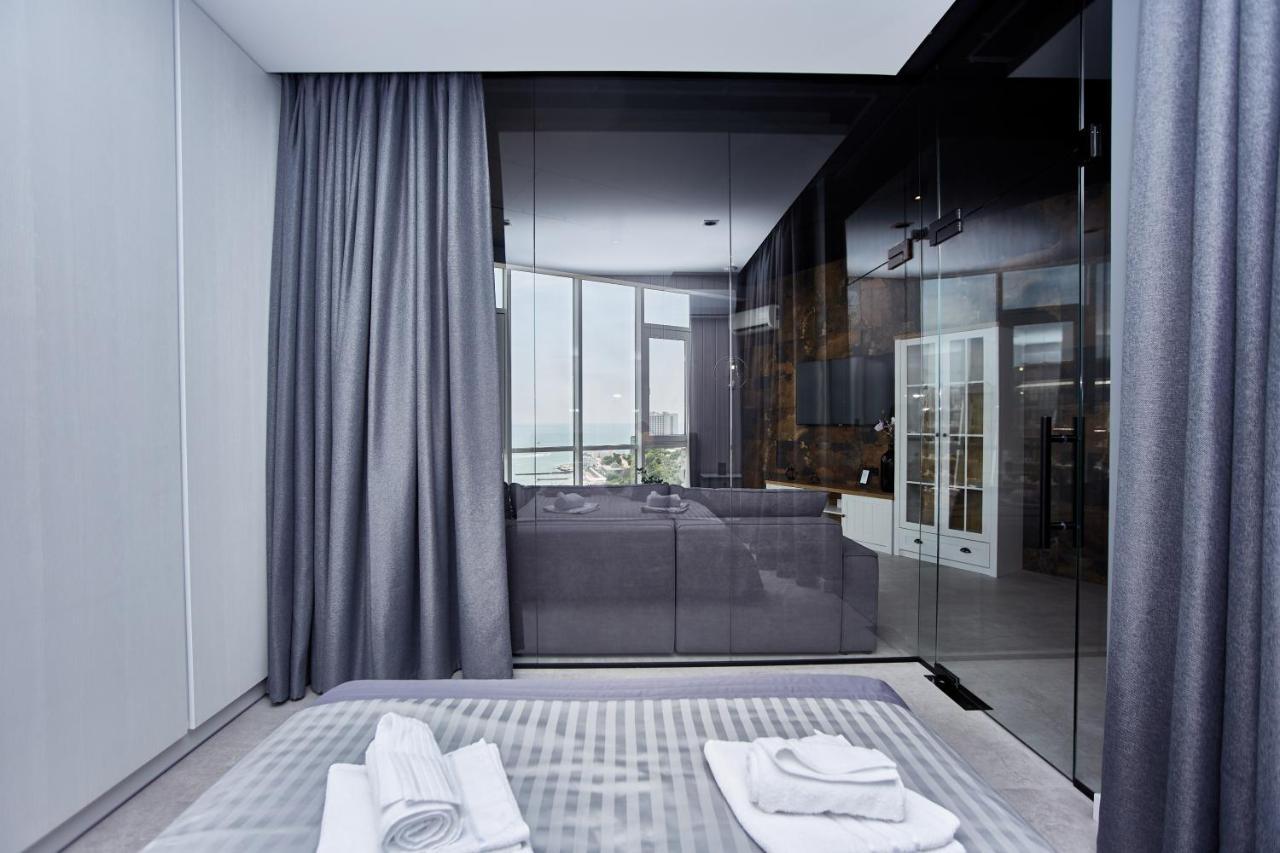 Gagarin Plaza Luxury Sea View Apartments Одеса Екстер'єр фото