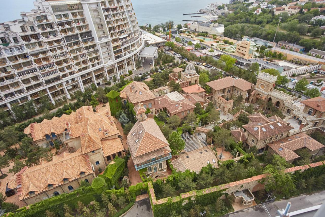 Gagarin Plaza Luxury Sea View Apartments Одеса Екстер'єр фото